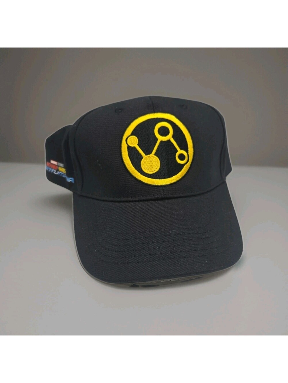 Marvel ANT-MAN and WASP QUANTUMAINIA HAT Disney Insiders Exclusive